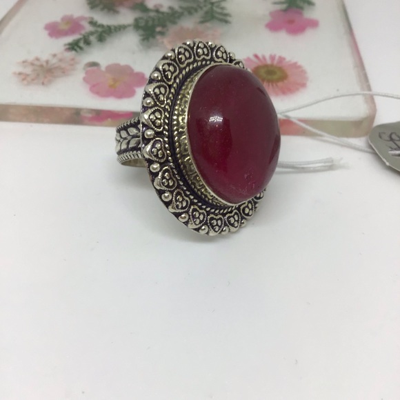 Large Ruby Ring - Picture 3 of 16